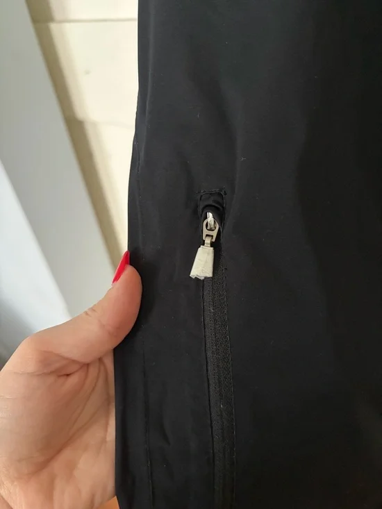 MASTERS tech Men’s Black Lightweight Quarter-Zip pullover - Picture 5 of 6